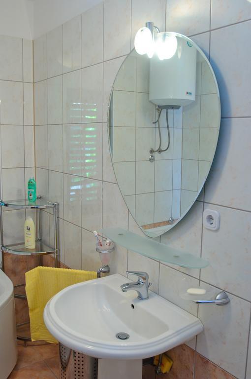 Hella Apartments Trogir Chambre photo
