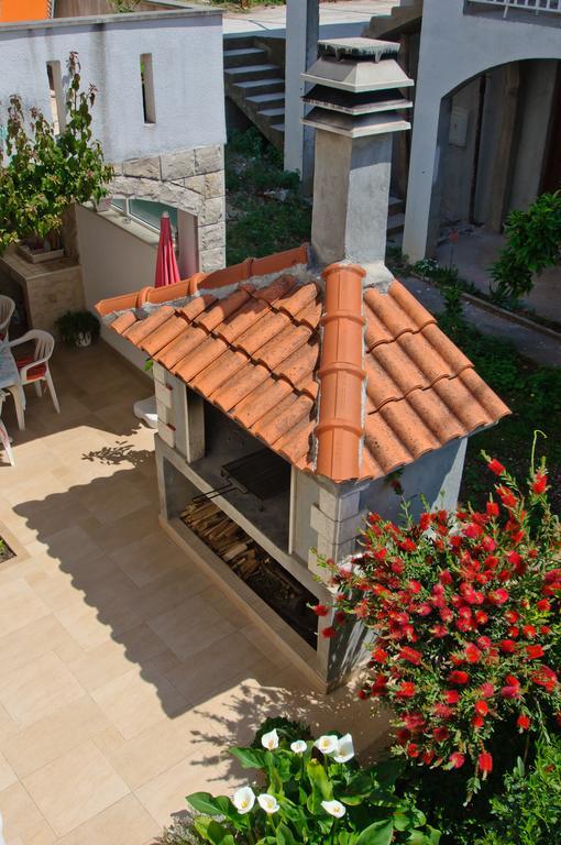 Hella Apartments Trogir Chambre photo