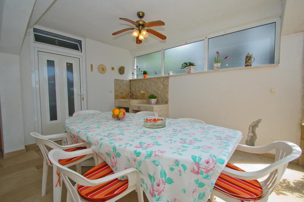 Hella Apartments Trogir Chambre photo