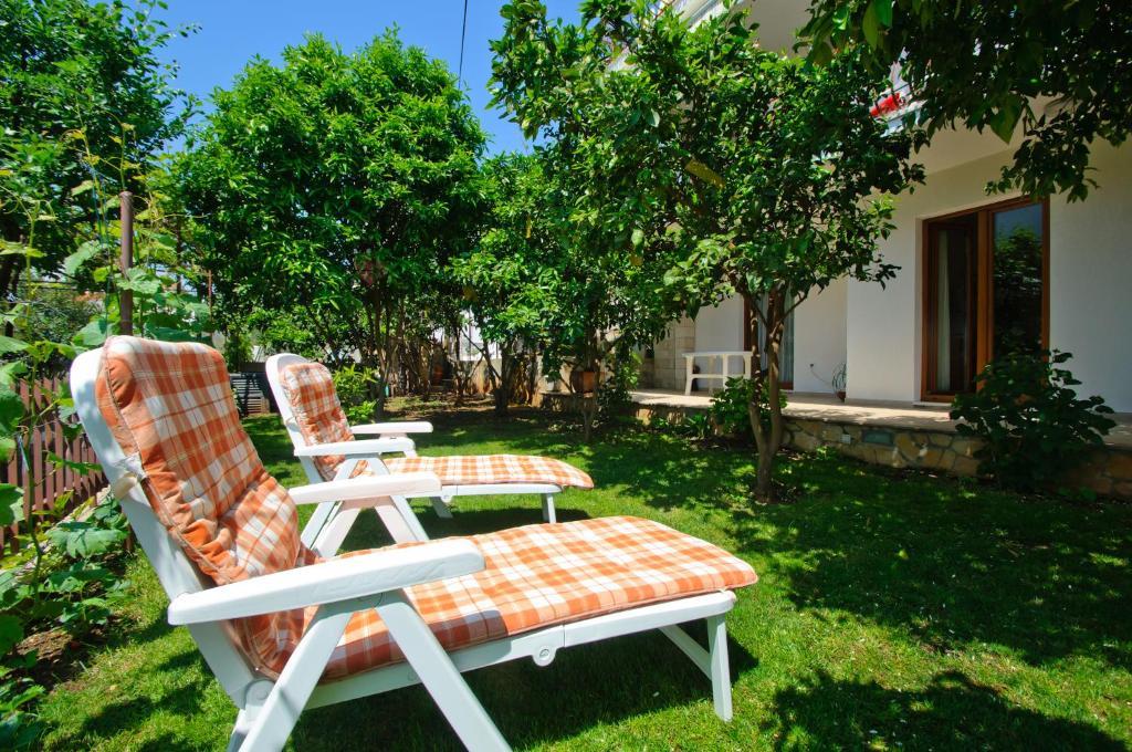 Hella Apartments Trogir Extérieur photo