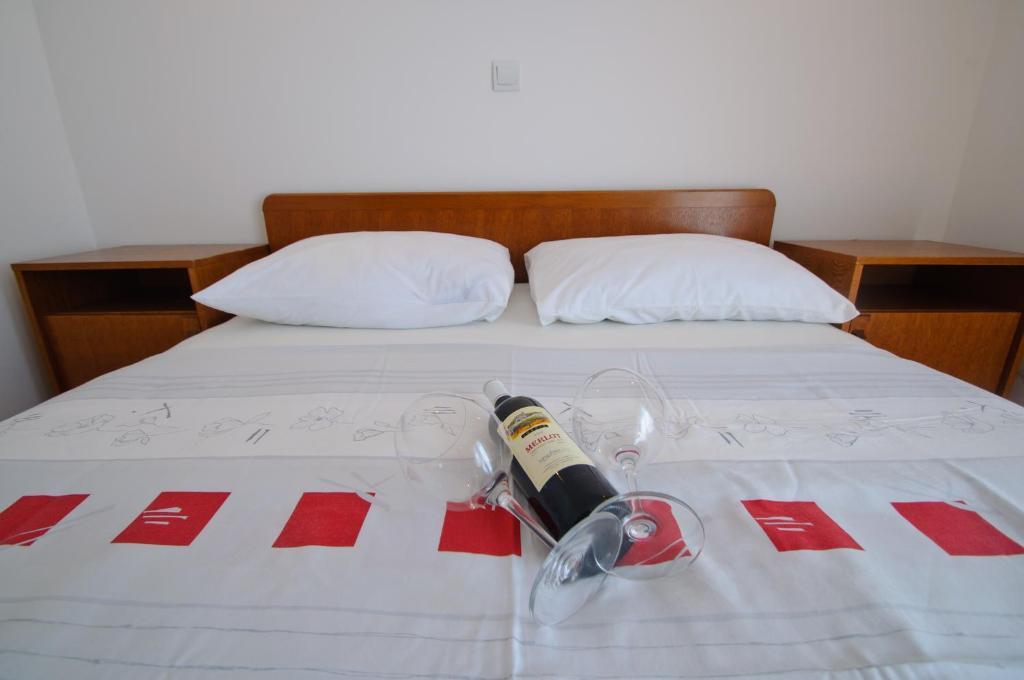 Hella Apartments Trogir Extérieur photo