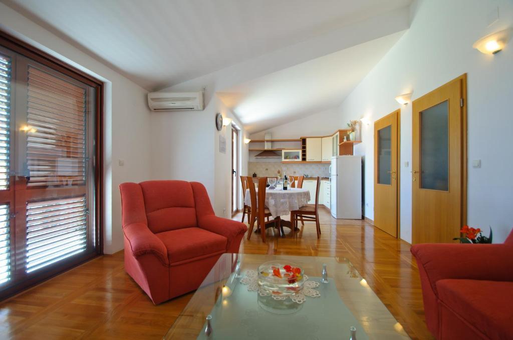 Hella Apartments Trogir Extérieur photo